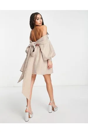 Vestidos cortos Plateado metalizado estilo palabra de Honor de corte muy amplio de ASOS Edition