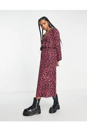 New Look Vestido midi de manga larga con estampado floral y volantes de