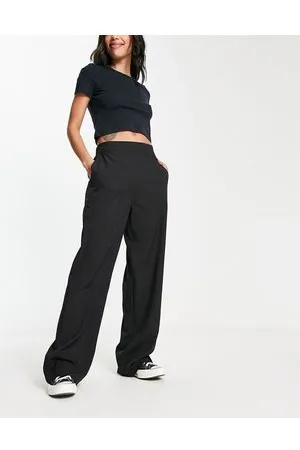Pieces® Pantalones negros de pernera recta y talle alto de