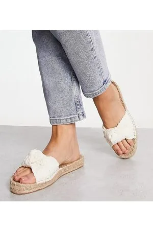 ASOS Mules beis estilo alpargatas con diseño anudado Jade de Wide Fit-Blanco