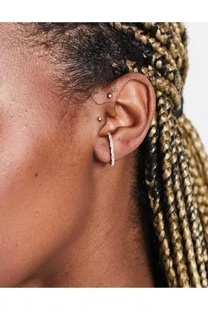 ASOS Ear cuff con diseño de cristales de corte baguette y diseño de "T" de