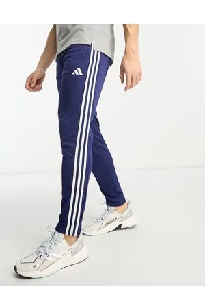 adidas Joggers con 3 rayas Train Essentials de adidas Training