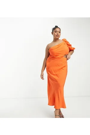 ASOS Vestido largo asimétrico con acabado lavado y detalle de abertura lateral en la cintura de ASOS DESIGN Curve