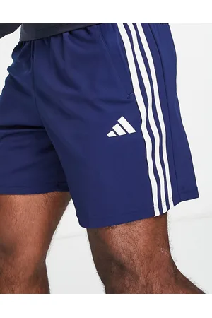 adidas Pantalones cortos con 3 rayas Train Essentials de adidas Training