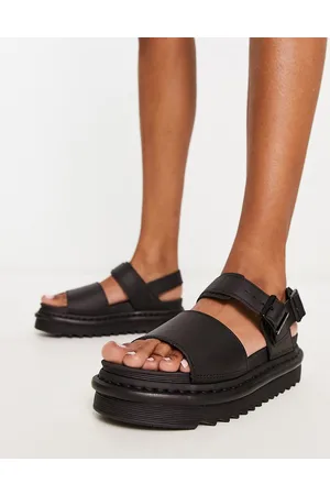 Dr. Martens Sandalias gruesas planas de cuero Voss de