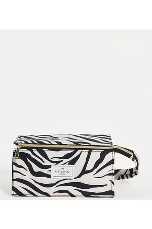 Flat Lay Company Neceser de maquillaje plano con estampado de cebra exclusivo de The Flat Lay Co. x ASOS-Sin color