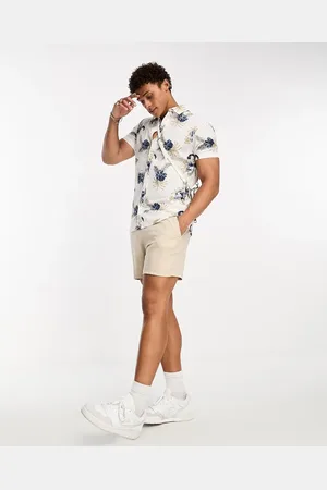 JACK & JONES Camisa blanca de manga corta con cuello de solapas y estampado floral de viscosa de Essentials-Blanco