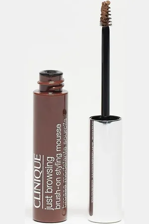 Clinique Espuma de peinado para cejas con cepillo Just Browsing de : Tono marrón suave