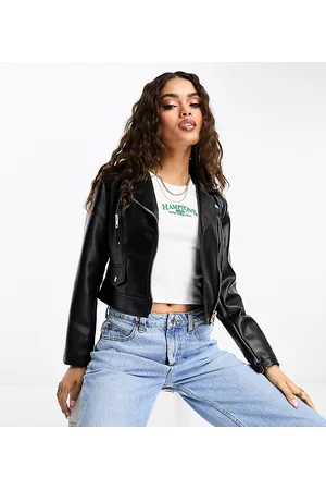 ASOS Chaqueta biker negra de efecto cuero Ultimate de ASOS DESIGN Petite