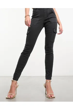 Spanx Pantalones cargo de talle alto con lavado negro de