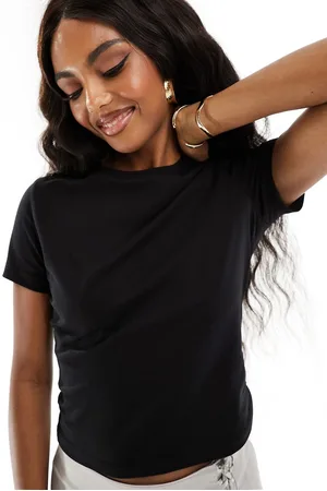 NA-KD Camiseta corta negra de x Chloe Monchamp