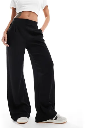 New Look Pantalones negros texturizados de