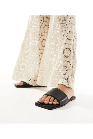 ASOS Sandalias negras planas con puntera cuadrada Fig de -Negro