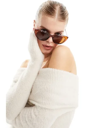 ASOS Gafas de sol transparente de estilo ojos de gato con lentes polarizadas de