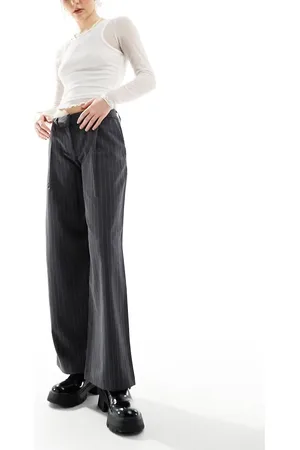 Monki Pantalones de sastre grises de corte tapered con raya diplomática de