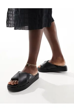London Rebel Sandalias negras con correas cruzadas de