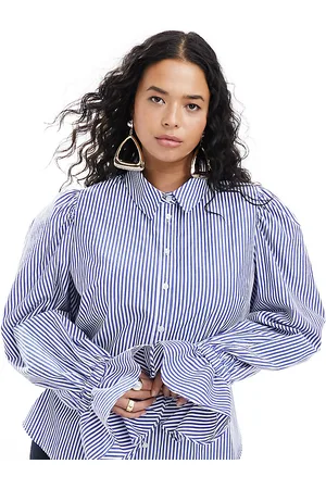 ASOS Camisa azul a rayas con mangas voluminosas y volantes en los puños de tejido suave de ASOS DESIGN Curve-Multicolor