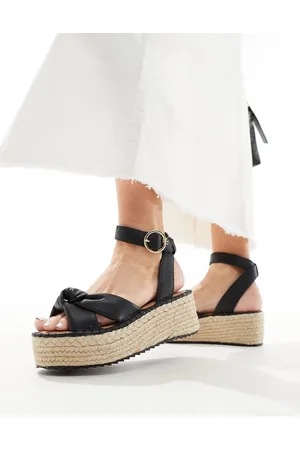 River Island Alpargatas negras con diseño dividido en dos partes de