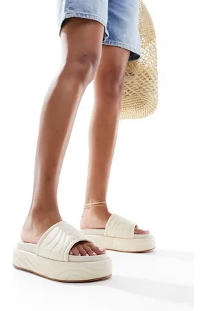 Public Desire Sandalias color con plataforma plana Mylo de -Beis neutro