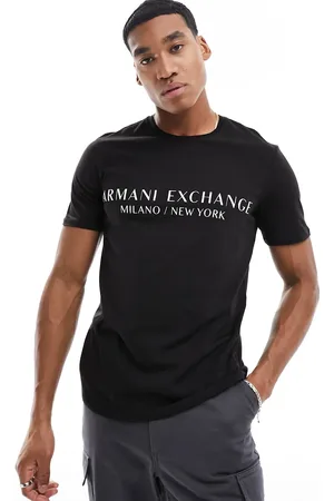 Armani Exchange Camiseta negra con logo lineal de