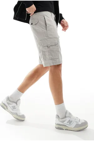 ADPT. Pantalones cortos gris claro cargo de pernera ancha de