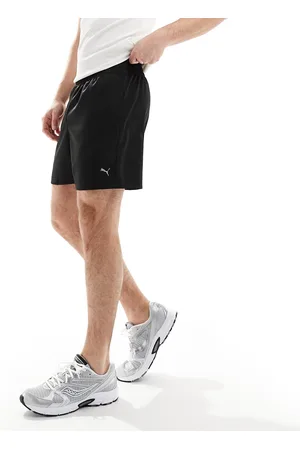 PUMA Pantalones cortos de 5" negros de Training