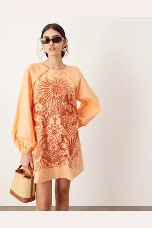 ASOS Vestido corto de corte trapecio con mangas abullonadas y bordados de