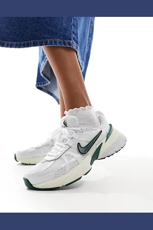 Nike Zapatillas de deporte blancas y verdes V2K Run de