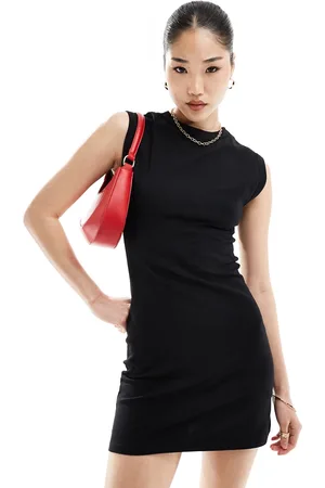 ASOS Vestido corto estilo camiseta sin mangas con cuello redondo de