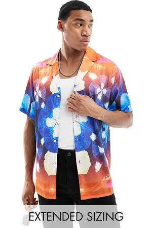 ASOS Camisa holgada con cuello de solapas y estampado floral efecto caleidoscopio de