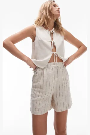 Topshop Pantalones cortos color con detalle de pespuntes de -Blanco