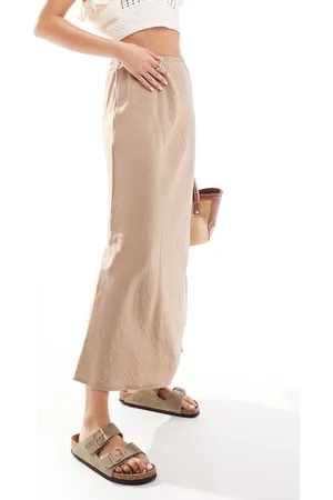 New Look Falda midi color texturizada de -Beis neutro