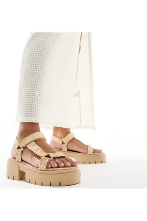Public Desire Sandalias beis de con suela gruesa Hazard de -Beis neutro
