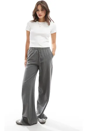 VERO MODA Camiseta blanca con cuello redondo de canalé de