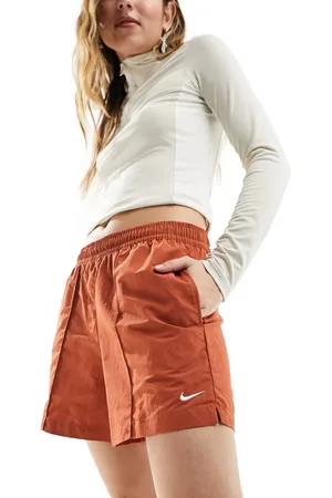 Nike Pantalones cortos naranjas de