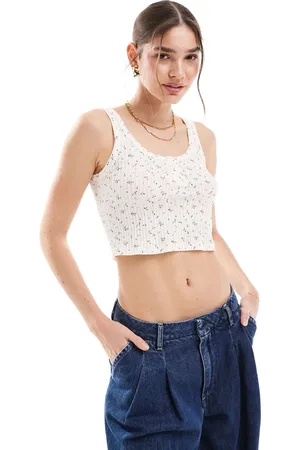 New Look Top abotonado con estampado floral de pointelle de