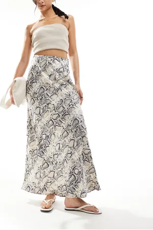 VILA Falda larga con estampado de serpiente de satén de -Blanco