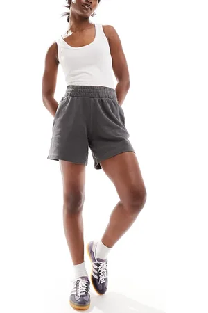 adidas Pantalones cortos lavado de punto liso de Essentials