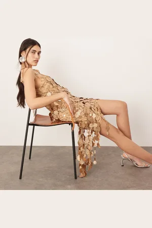 ASOS Vestido corto color transparente asimétrico con rejilla y bajo de flecos de lentejuelas de -Plateado