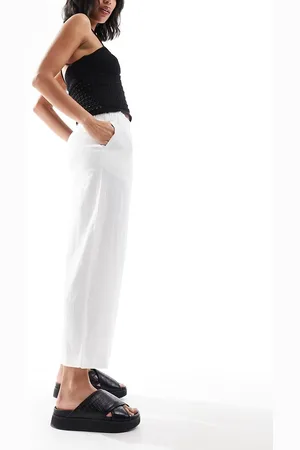 New Look Pantalones capri blancos de lino de