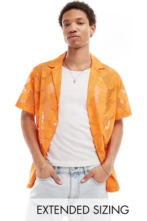 ASOS Camisa de manga corta con cuello de solapas marcadas y diseño de piñas de encaje de