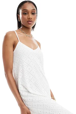 VERO MODA Vestido largo blanco con cuello de pico y diseño de bordado inglés de punto liso de