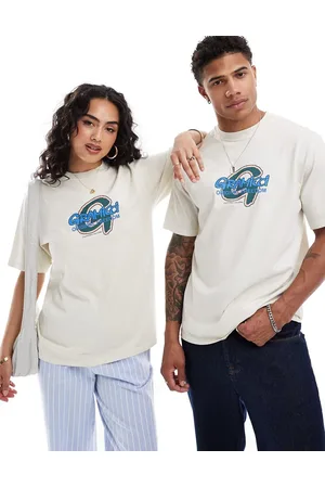 Gramicci Camiseta color piedra unisex con estampado pixelado en la parte delantera de algodón de