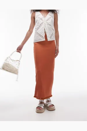 Topshop Falda midi color óxido con borlas en el bajo de -Rojo