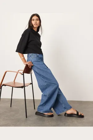 ASOS Vaqueros azul medio de pernera ancha con detalle elástico en la parte trasera Dusty de