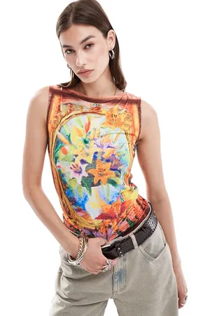 Reclaimed Camiseta ceñida sin mangas con estampado artístico abstracto de