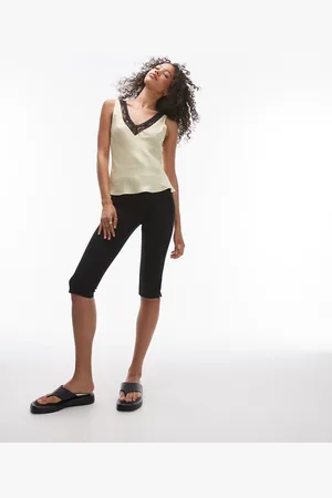 Topshop Top verde de tirantes de mezcla de encaje y satén de (parte de un conjunto)