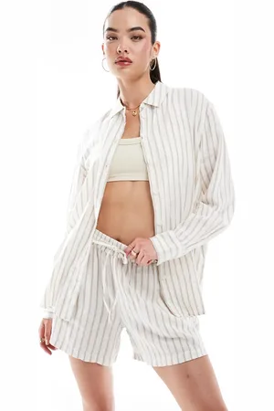 VERO MODA Camisa blanca a rayas marrones extragrande de mezcla de lino de (parte de un conjunto)