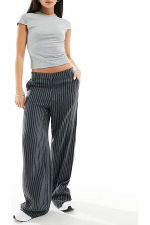 Weekday Pantalones de sastre grises con raya diplomática de mezcla de lino Emmie de