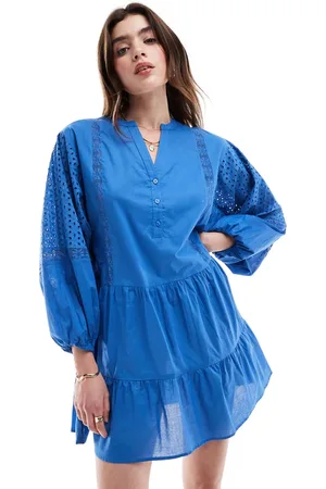 Iisla & Bird Vestido playero corto veraniego con mangas voluminosas y bordado inglés de